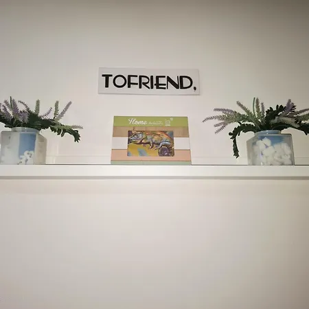 Casa Friend * كاستل دي سانجرو